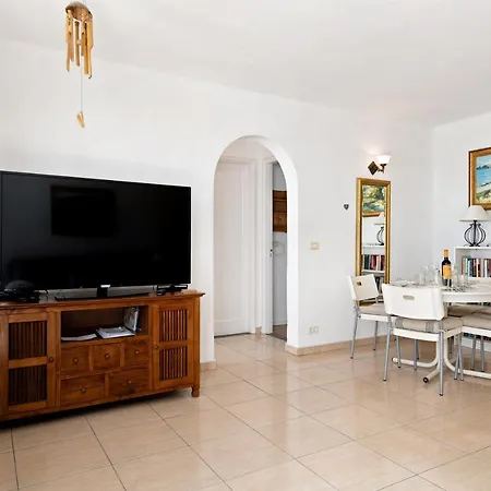 Puerto Chico B Apartment