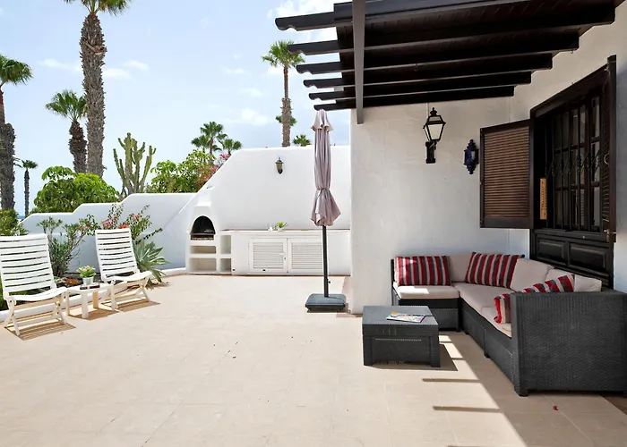 Puerto Chico B بلايا بلانكا